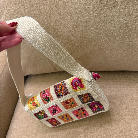 NWT Made in India Floral Flower Checkered Square Tile Embroidered Beaded Bag - Picture 3 of 4